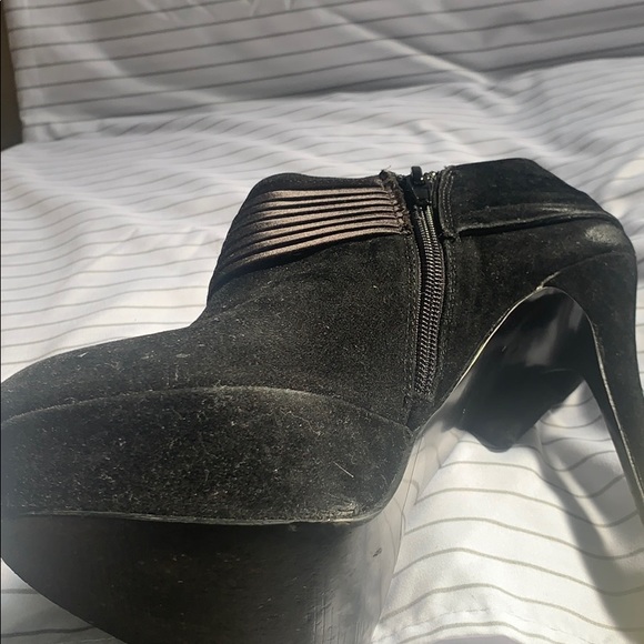 Bakers Womens Jisel Platform Boot Black Suede 7M - Picture 7 of 10